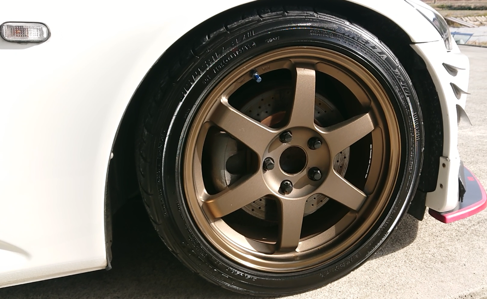 S2000 タイヤ